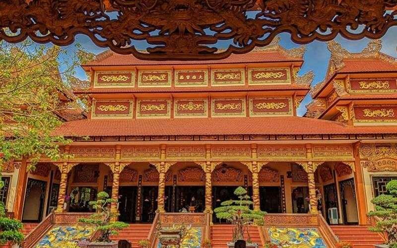 Chùa Nam Sơn - Trải nghiệm văn hóa tâm linh tại Đà Nẵng 17 Chính điện của chùa Nam Sơn