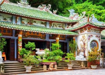 Chùa Non Nước Đà Nẵng - Điểm du lịch tâm linh hơn 300 năm