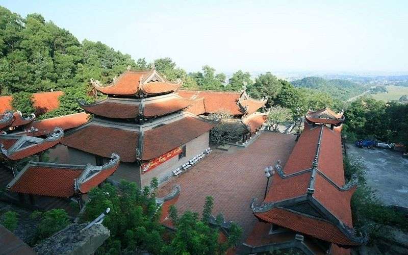 Chùa Non Nước Đà Nẵng - Điểm du lịch tâm linh hơn 300 năm 15 Ngắm nhìn toàn cảnh từ chùa Non Nước
