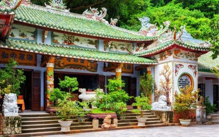 chua non nuoc da nang