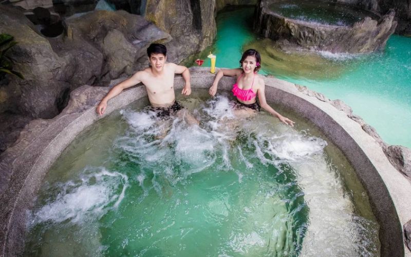 Khu du lịch tắm khoáng nóng Phước Nhơn tại Đà Nẵng có gì? 8 Tắm thảo mộc giúp làm dịu và cải thiện sức khỏe