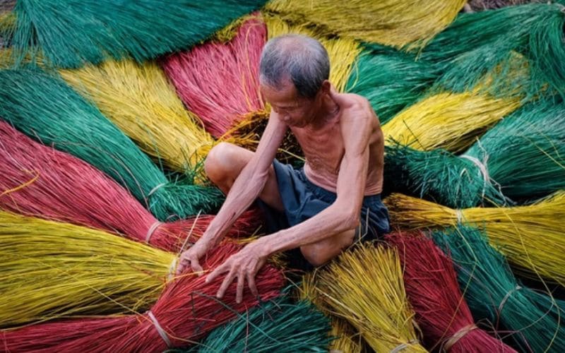 Làng Chiếu Cẩm Nê Đà Nẵng khám phá về nét đẹp truyền thống 8 Chiếu Cẩm Nê nổi tiếng với sự tinh xảo được dệt từ nguyên liệu cói tự nhiên