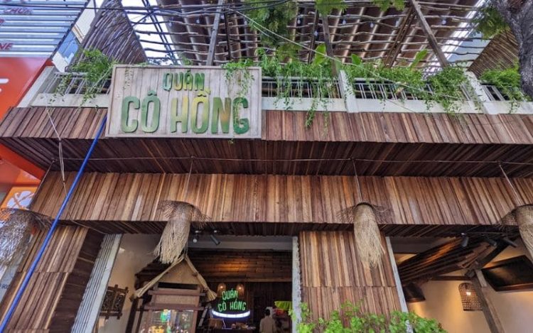 quan co hong da nang 1
